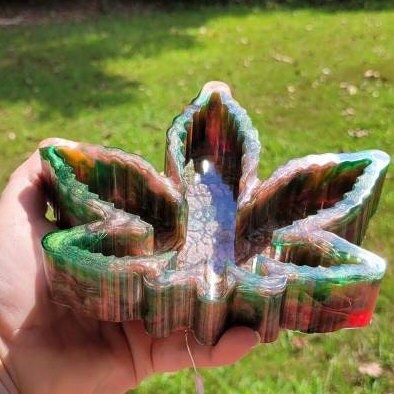 Custom Leaf Ashtray